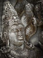 Statue at the entrance of The Polonnaruwa Vatadage