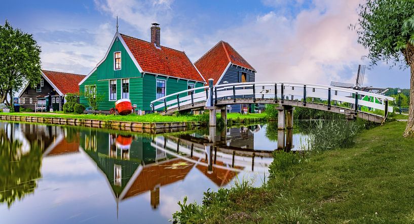 Zaanse Schans 5 by Marcel Kieffer
