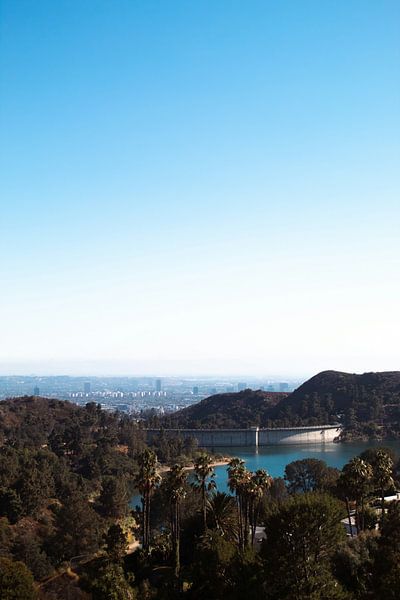 Los Angeles by Hello Pompoyo