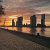 Rotterdam bei Sonnenaufgang von Erik van 't Hof
