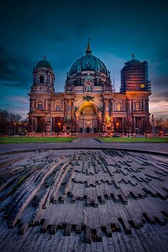 Blue Hour Deluxe Berlijnse Kathedraal van Iman Azizi