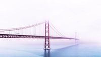 Ponte 25 de Abril Verdwenen in de mist, Lissabon, Portugal van Madan Raj Rajagopal thumbnail