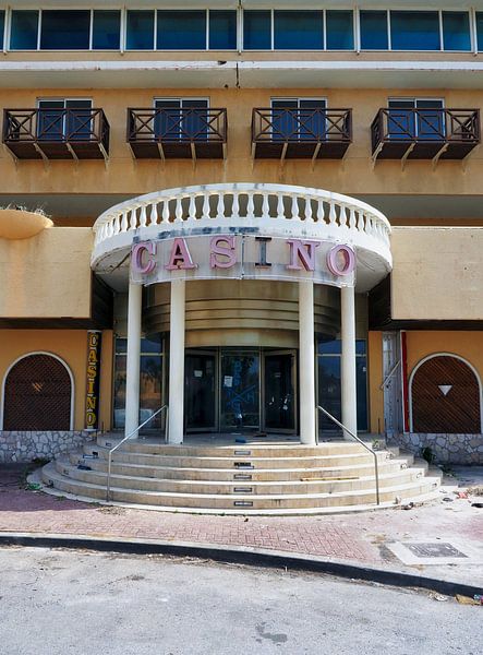 Urbex Casino Curacao by Atelier Liesjes