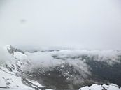 Wegtrekkende mist bovenop de 3200 meter kitzsteinhorn van Veluws thumbnail