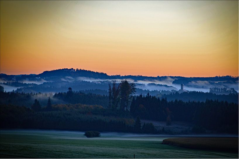 Sunrise over fog clouds by Sandra Knittel