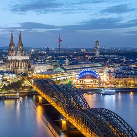 City Lights - Cologne by Night by Rolf Schnepp