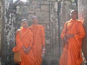 Buddhist Monks - Angkor Thom - Cambodia par Daniel Chambers Aperçu