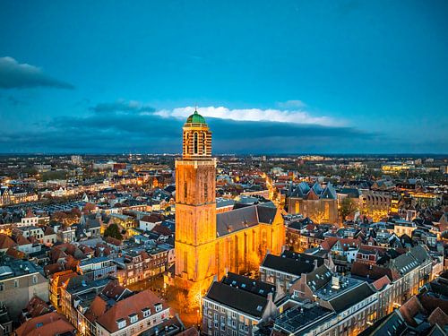 Zwolse binnenstad tijdens zonsondergang