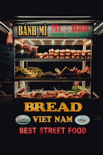 Hoogtepunt van de avondmarkt: Bánh Mì straateten in Vietnam