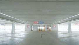 Turn right by Marina van Leeuwen