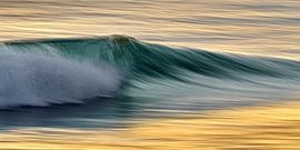 Surf wave in the evening light by Bodo Balzer