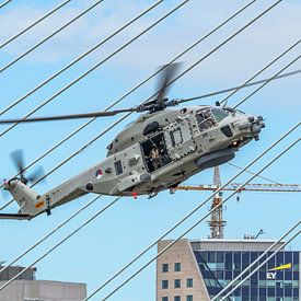NH-90 helikopter bij Wereldhavendagen 2018. van Jaap van den Berg