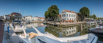 The harbour of Middelharnis on a sunny morning