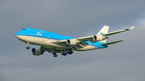 Landend KLM Boeing 747-400M vliegtuig.