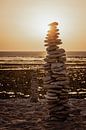 Cairns on the beach of Île de Ré - France by Oog in Oog Fotografie thumbnail