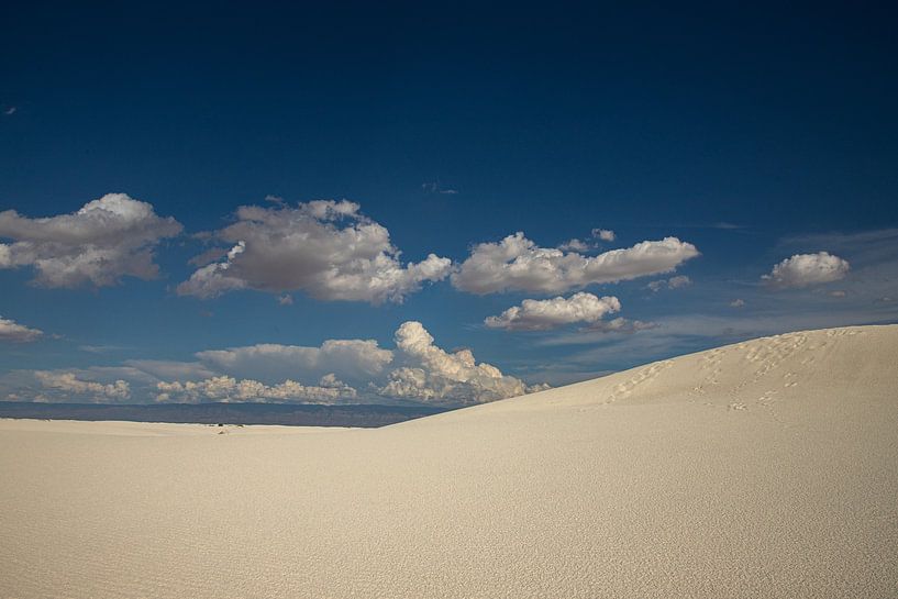 White Sands National Park New Mexico by Gert Hilbink