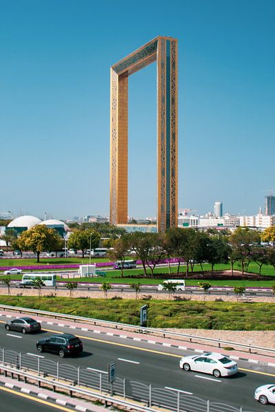 Dubai by Hello Pompoyo