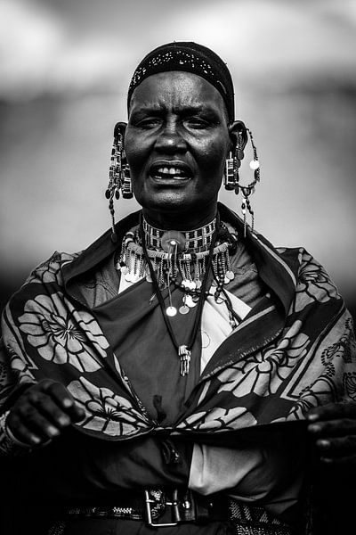 Massai-Porträt Frau von Dave Oudshoorn