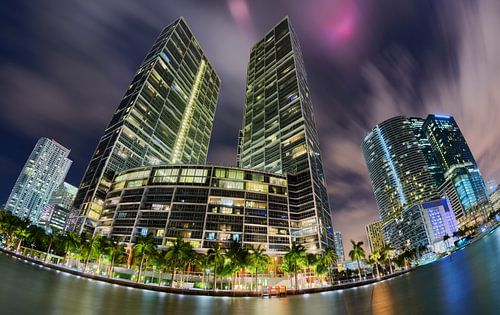 Brickell Skyline met Fisheye lens