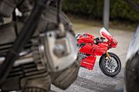 Ducati Panigale V4R Lego Technic van Rob Boon thumbnail