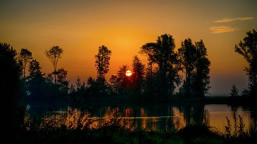 Heel even is de ochten knalrood