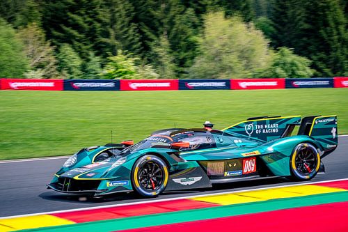 De Aston Martin Valkyrie-hypercar op Spa-Francorchamps