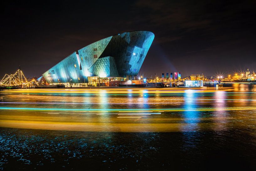 Bâtiment du musée Nemo Oosterdok Amsterdam par Fotografiecor .nl