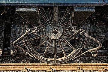 Wheel of antique trainset in HDR by Yvonne Smits