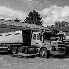 Lastwagen in Schwarzweiß von Timo Bergenhenegouwen