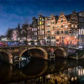 Amsterdam Papiermolensluis in de Avond van Niels Dam