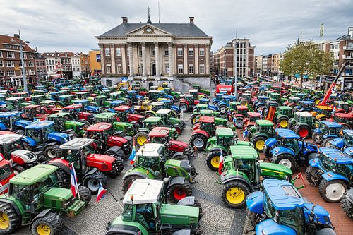 Trekkers op de Grote Markt in Groningen