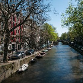 Kontrast am Kanal von Marco Van der Poel