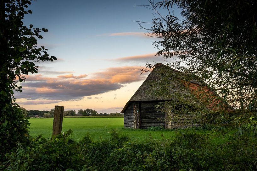 Schaapskooi in avondlicht van Jaap Meijer