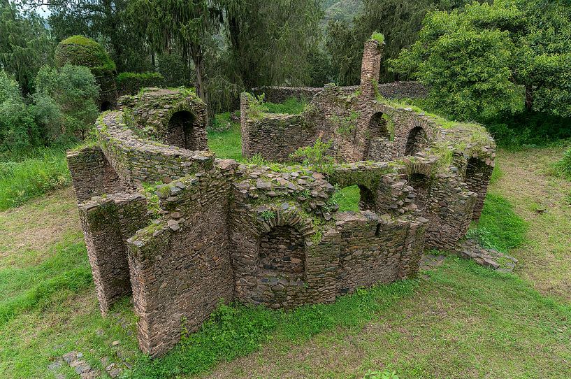 Gondar: Gondar Ruïnes by Maarten Verhees