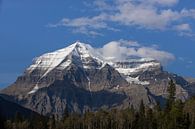 Mount Robson van Tobias Toennesmann thumbnail