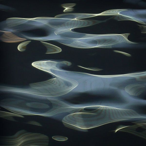 H2O # 9 by Lena Weisbek