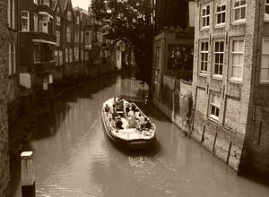 Dordrecht sépia sur Annemieke van der Wiel