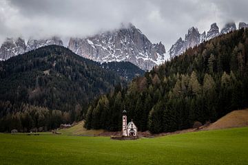Die kleine italienische Kirche von San Giovanni von Franca Gielen