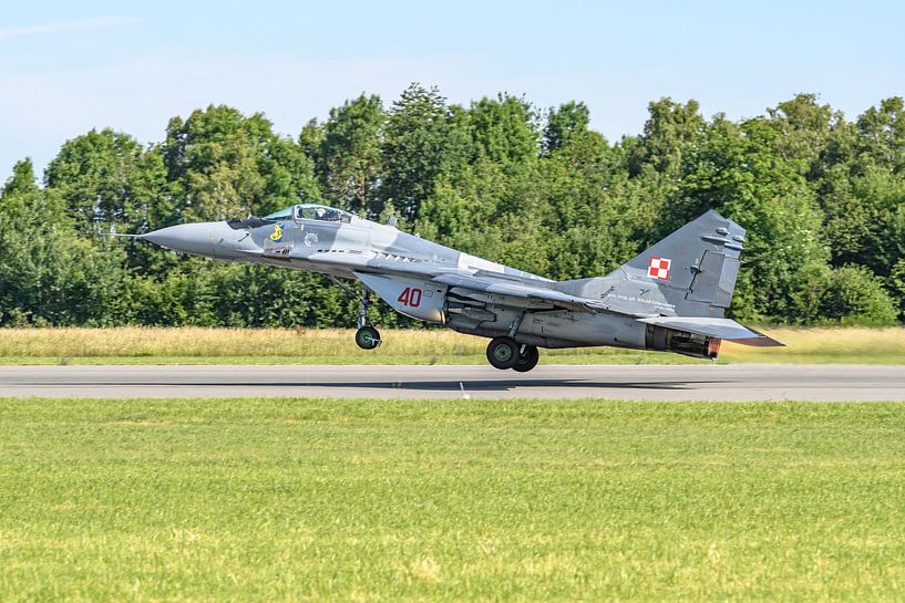 Start einer polnischen MiG-29. von Jaap van den Berg