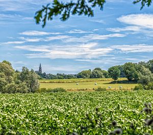 Blick auf die Kirche von Vijlen in Südlimburg