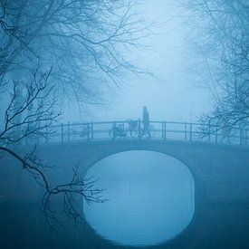 Reguliersgracht in de mist, Amsterdam van Erik Mus