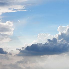 Wolken lucht van Gonnie van Hove