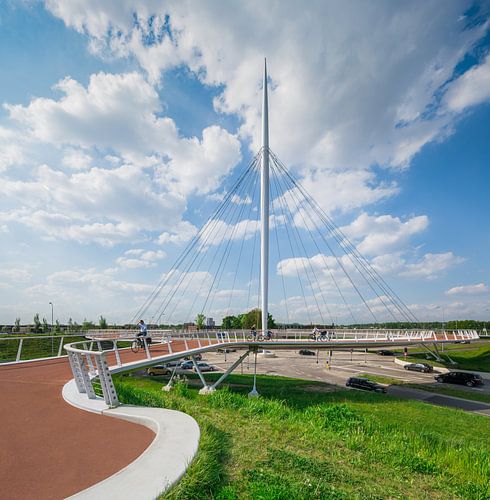 Pont pour bicyclettesHovenring, Eindhoven.