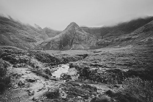 De prachtige Fairy Pools in de Coire Valley op het Schotse eiland Skye.