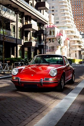 Klassischer roter Porsche 911