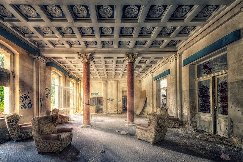 Lost Place Great Hall by Carina Buchspies