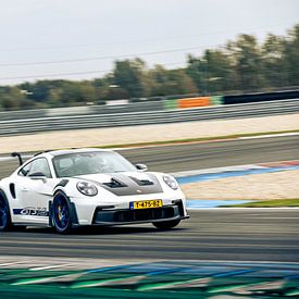 Porsche GT3 RS op het circuit van Assen van Martijn Bravenboer