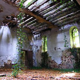 Carriagehouse of an abandoned and decayed castle by Raymond Tillieu