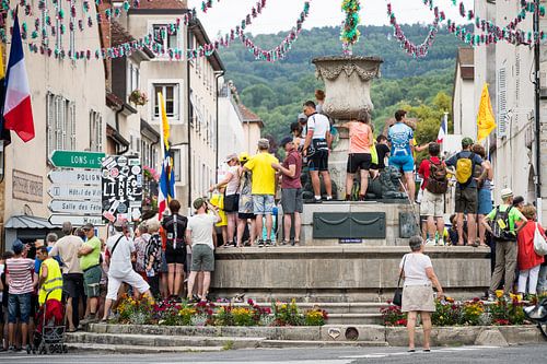 Spectateurs à la fontaine