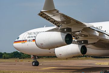 Airbus A340 (16+02) van de Luftwaffe. van Jaap van den Berg
